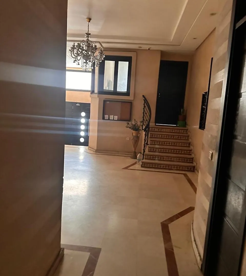 Casa Fbelvedere Καζαμπλάνκα 0*,